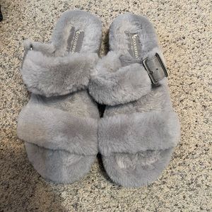 Koolaburra (UGG) Slipper sandals